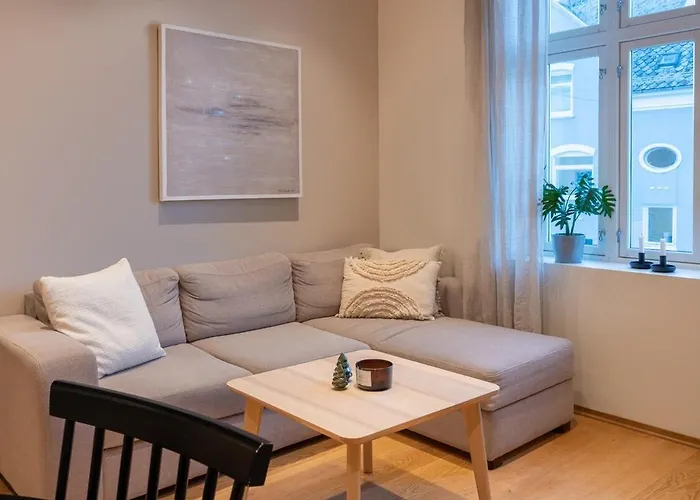 Lägenhet Renovated 3 In Historical Sandviken